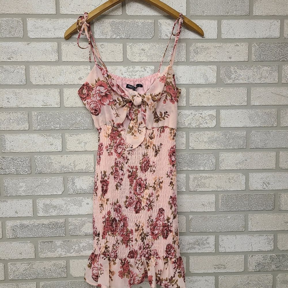 Nasty Gal Floral Shirred Tie Front Mini Dress Pink Size 2